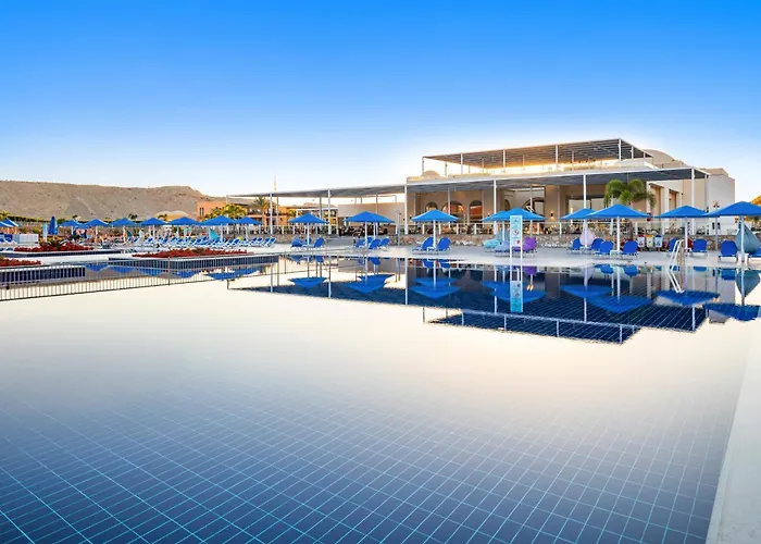 Pickalbatros Villaggio Aqua Park - Portofino 4*